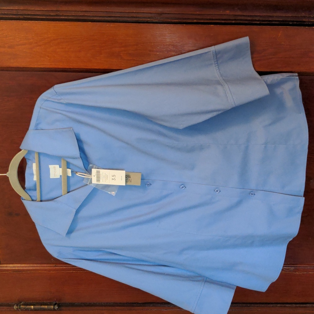 Chico's size 3.5 no iron (kyanite blue) light blue 3/4 sleeve blouse